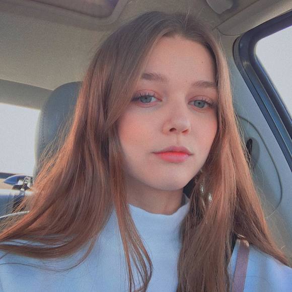 Meet your Posher, Asha - Picture 1 of 1